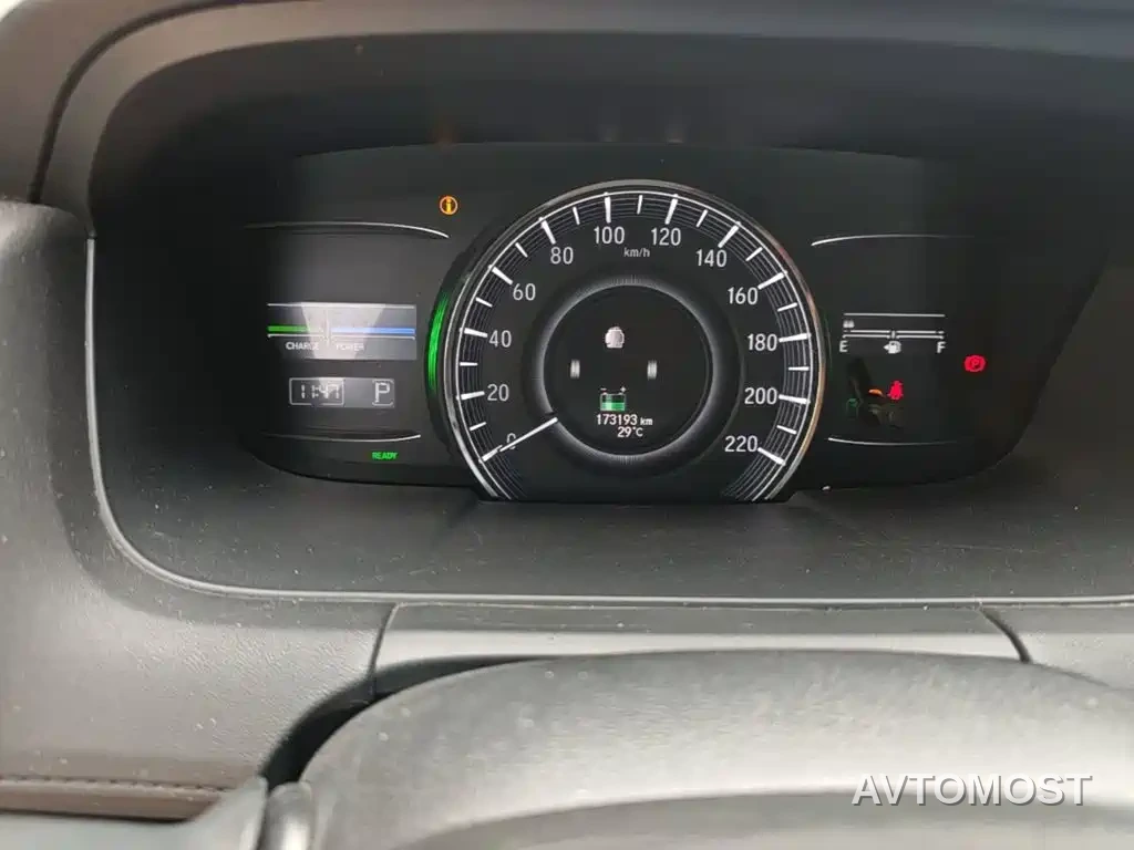 Honda Odyssey 2021 2.0L Sharp Premium Edition — фото 12