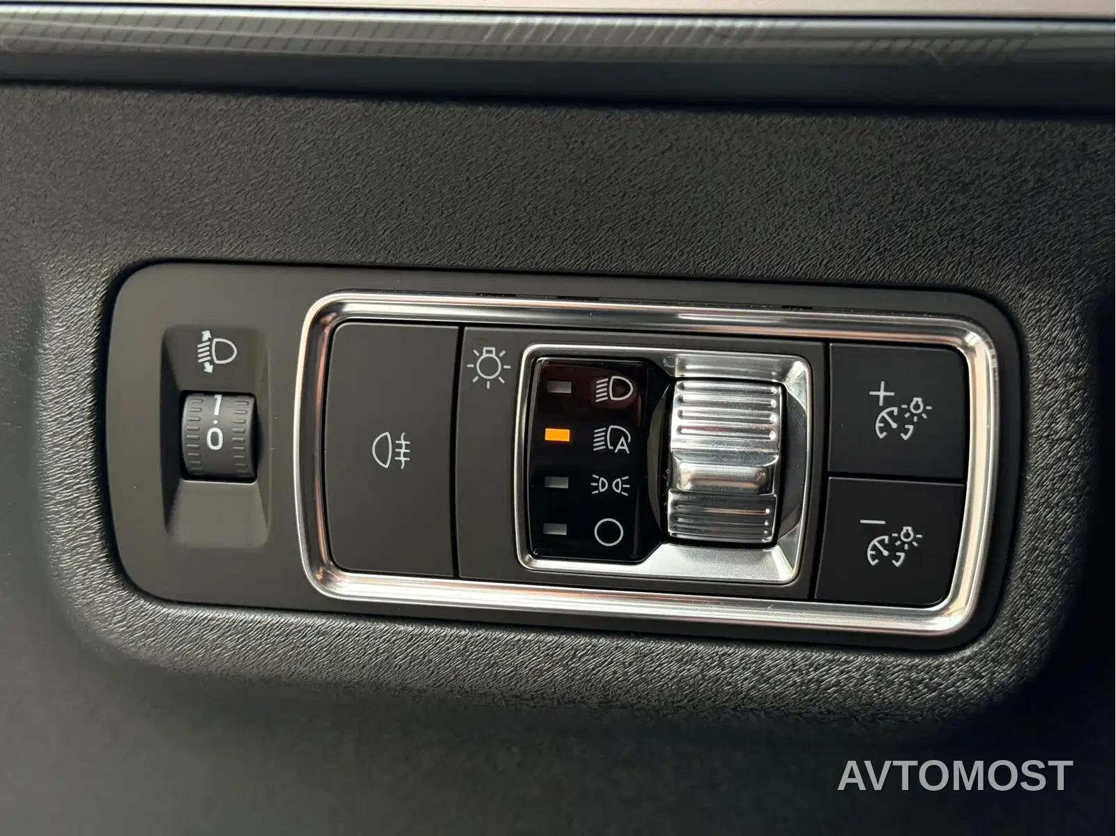 Lincoln Z 2025 2.0T Premium Hybrid — фото 12