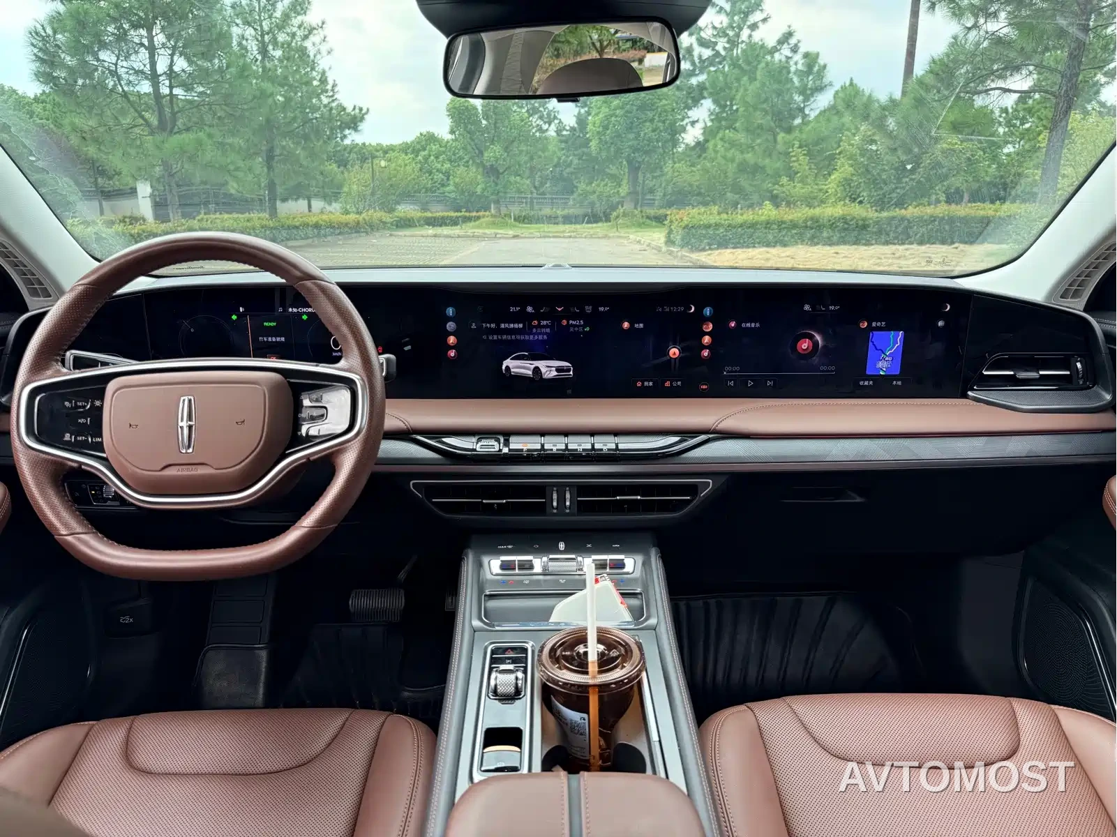 Lincoln Z 2025 2.0T Premium Hybrid — фото 16