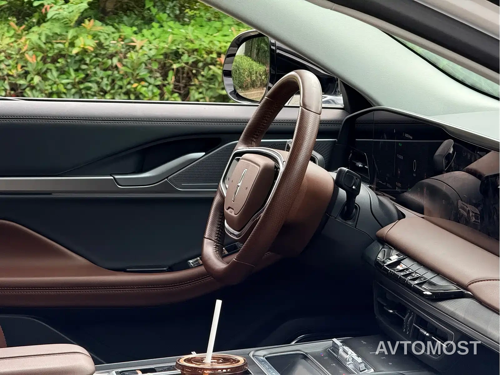 Lincoln Z 2025 2.0T Premium Hybrid — фото 17
