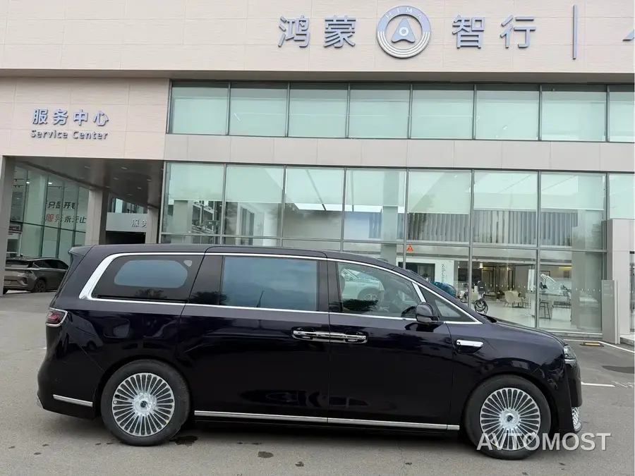 Zhijie Zunjie MPV 2026 Model Mid-Range Edition