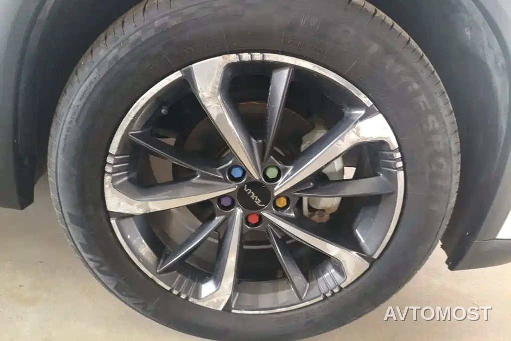 Dongfeng Aeolus Haohan 2023 DH-i 1.5T Luxury Edition — фото 4