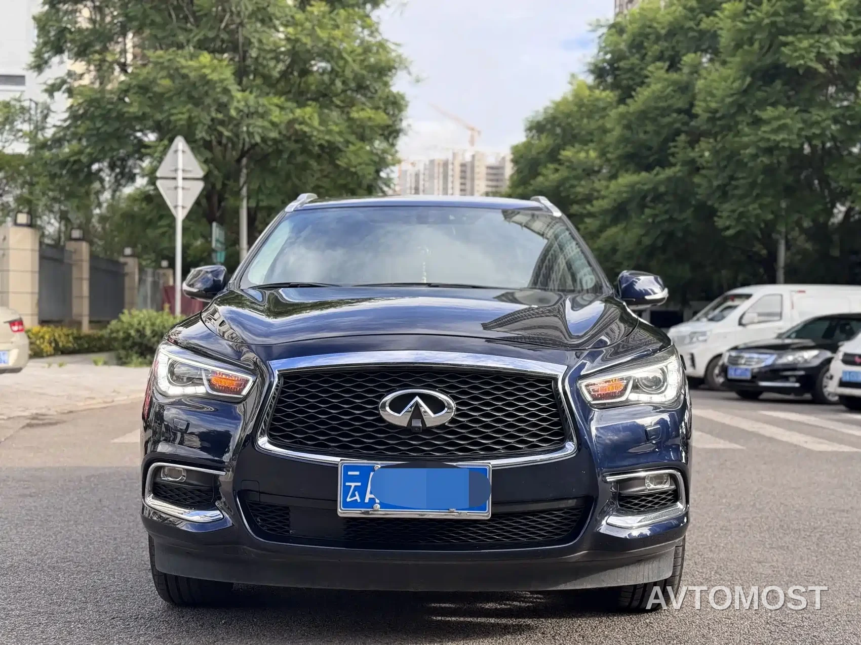 Infiniti QX60 (Import) 2020 2.5 S/C Hybrid 2WD Excellence Edition — фото 1