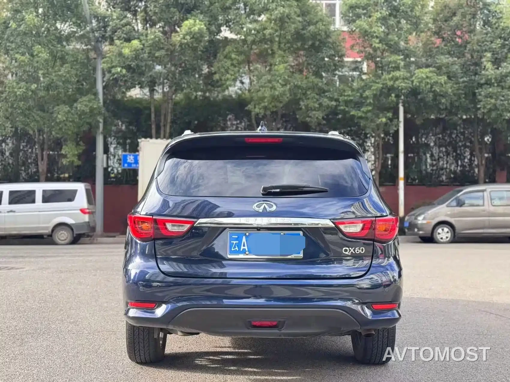 Infiniti QX60 (Import) 2020 2.5 S/C Hybrid 2WD Excellence Edition — фото 7