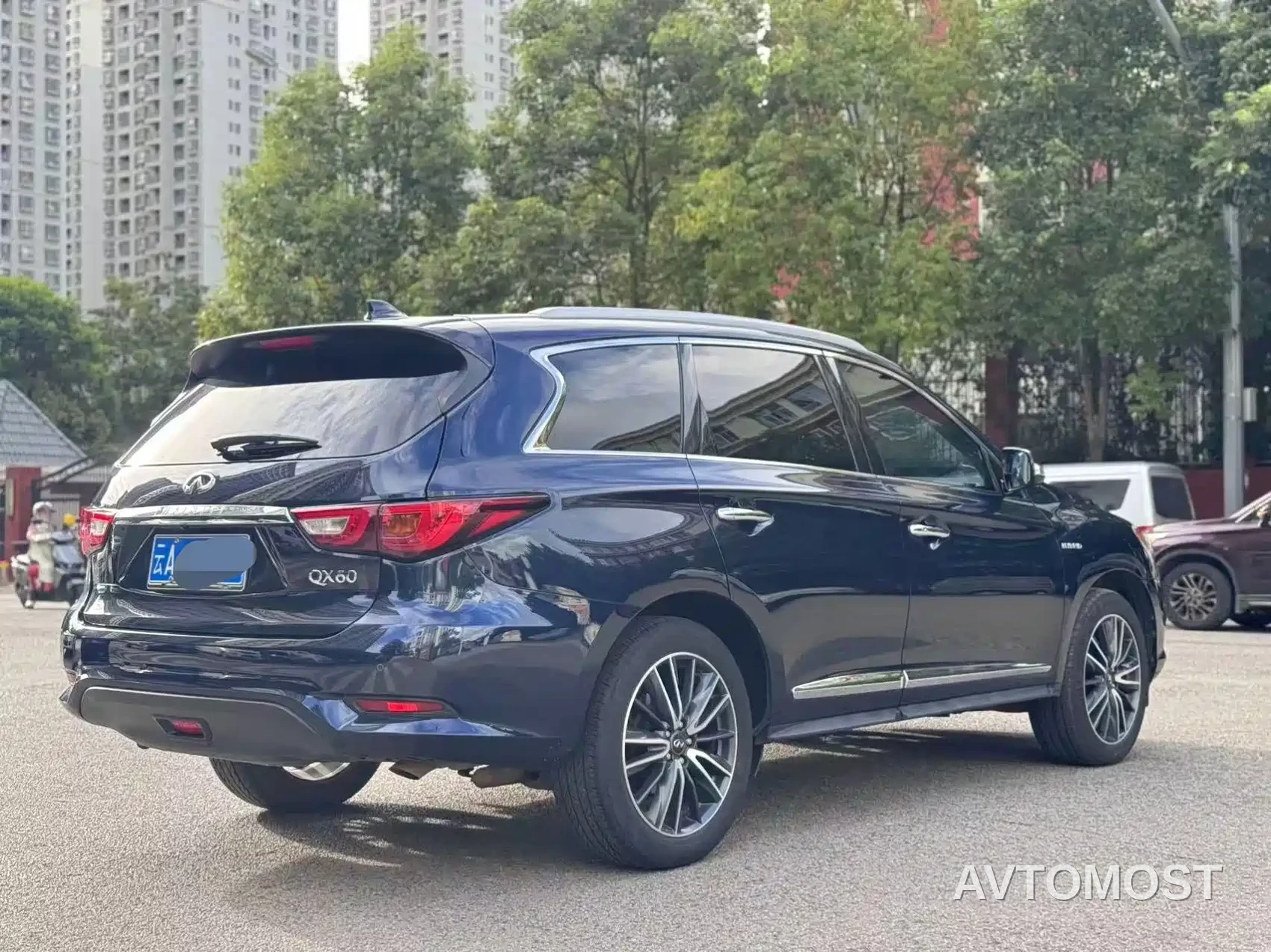 Infiniti QX60 (Import) 2020 2.5 S/C Hybrid 2WD Excellence Edition — фото 8