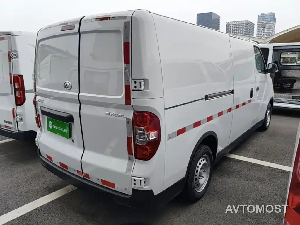 SAIC Maxus EV30 2023 Pure Electric Intelligent Logistics Expert Long Wheelbase Gotion — фото 4
