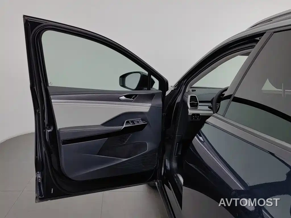 Volkswagen ID.6 CROZZ 2022 Standard Range PURE Edition — фото 6