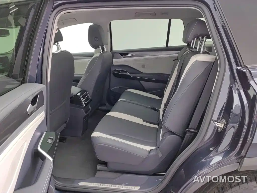 Volkswagen ID.6 CROZZ 2022 Standard Range PURE Edition — фото 12