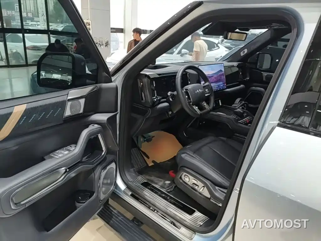 Fang Cheng Bao Leopard 8 2026 Zhihong Flagship Edition 5-seater — фото 14