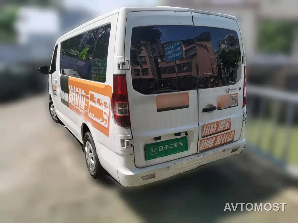 Changan Ruixing EM80 2025 Passenger Version Comfort 6-seater 300km Dual Swing Doors — фото 4