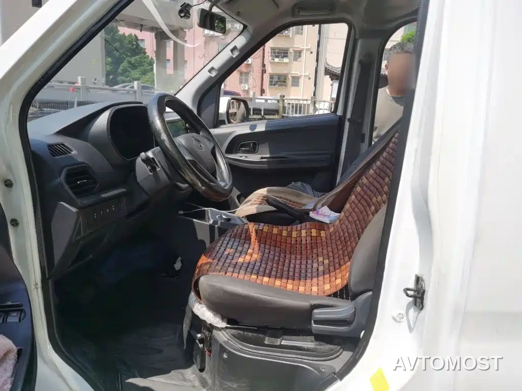 Changan Ruixing EM80 2025 Passenger Version Comfort 6-seater 300km Dual Swing Doors — фото 14