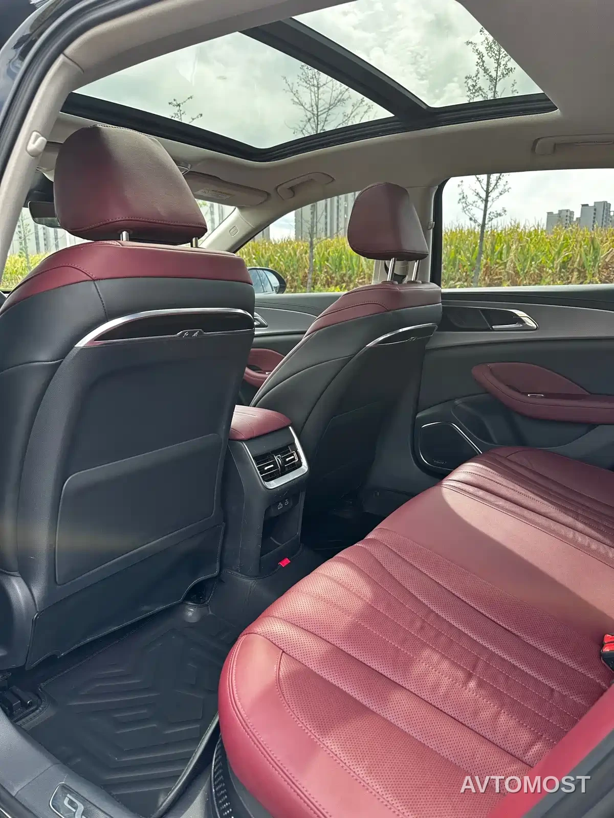 Hongqi H5 2023 1.5T HEV Smart Connect Flag Comfort — фото 8