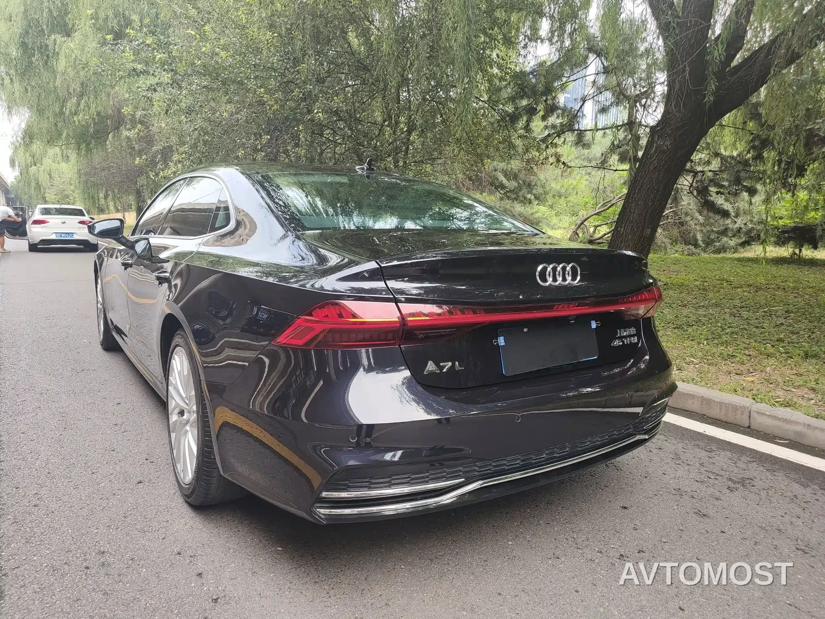 Audi A7L 2024 45TFSI S-line Dream Edition Crystal Package — фото 7