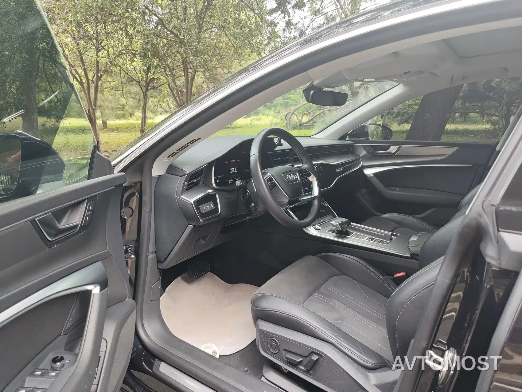Audi A7L 2024 45TFSI S-line Dream Edition Crystal Package — фото 8