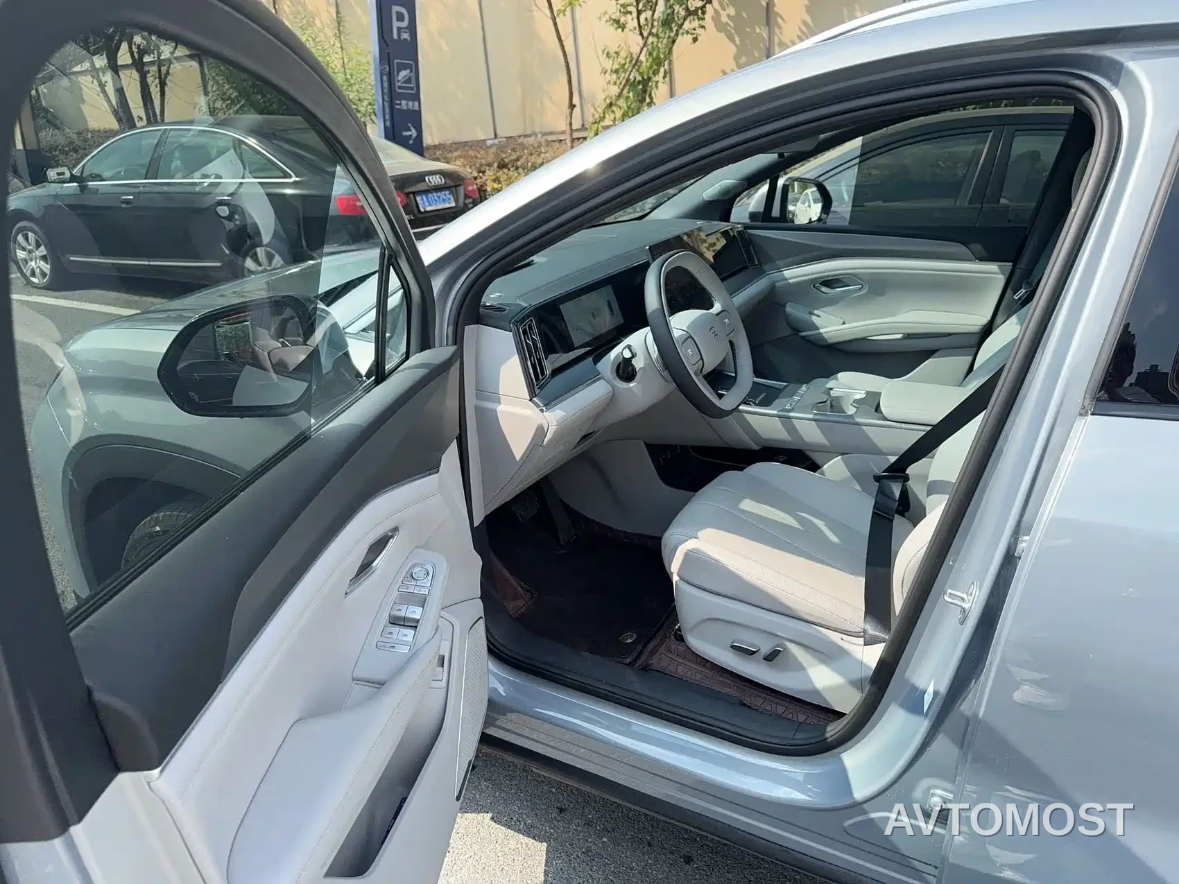 BYD Song Ultra 2026 Model Pure Electric 270kW — фото 6