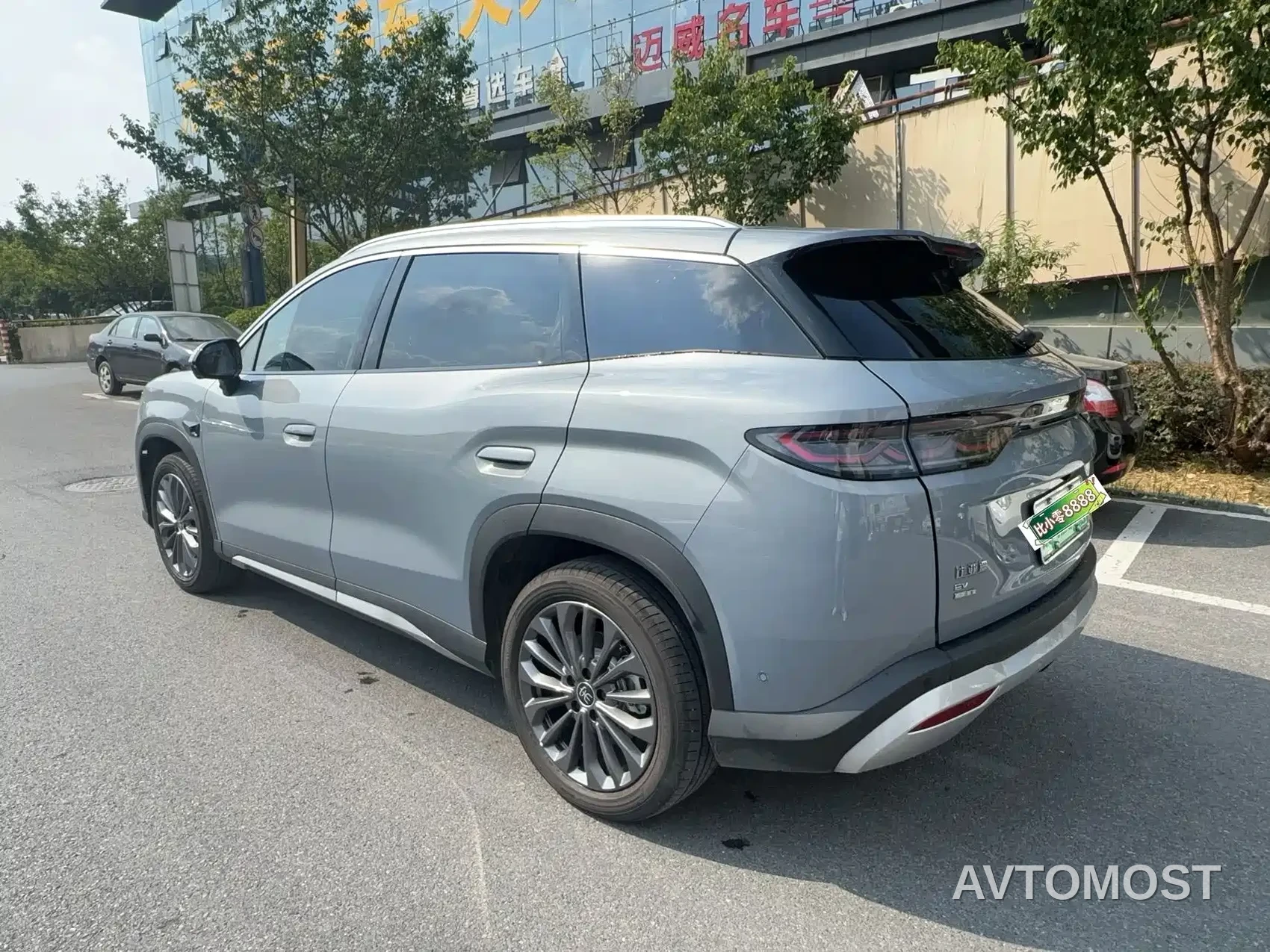BYD Song Ultra 2026 Model Pure Electric 270kW — фото 10