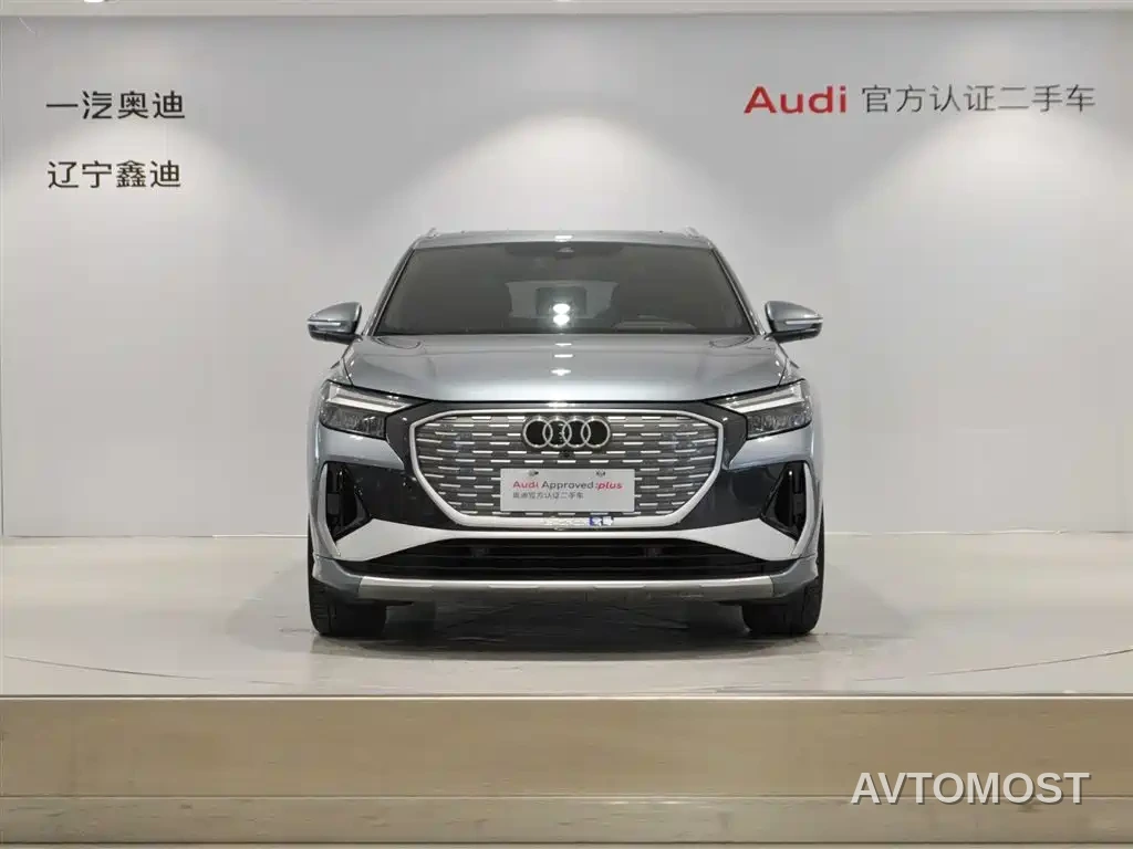 Audi Q4 e-tron 2023 40 e-tron Pioneer Edition — фото 2