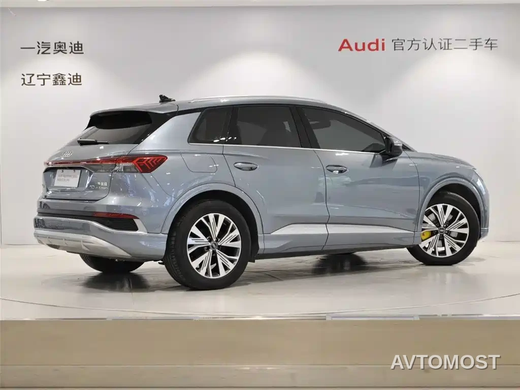 Audi Q4 e-tron 2023 40 e-tron Pioneer Edition — фото 4