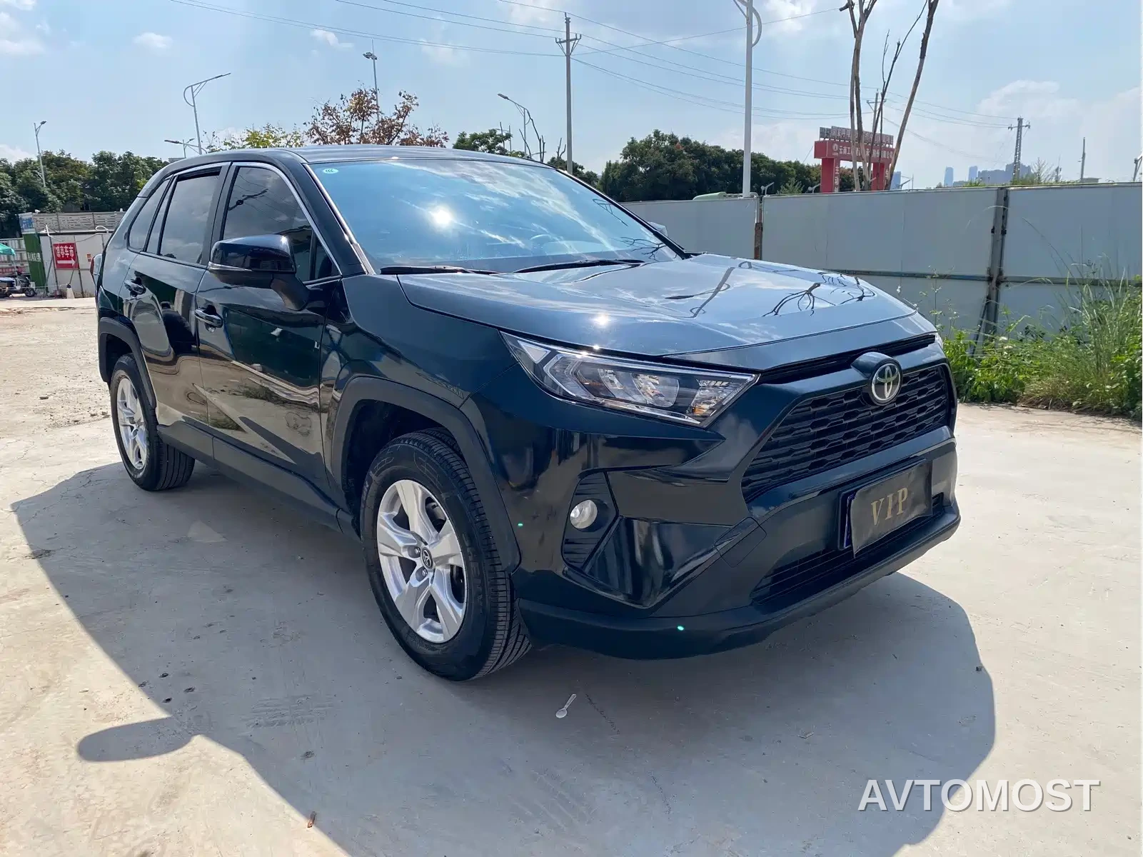 Toyota RAV4 Rongfang 2023 2.0L CVT 2WD Urban Edition — фото 2