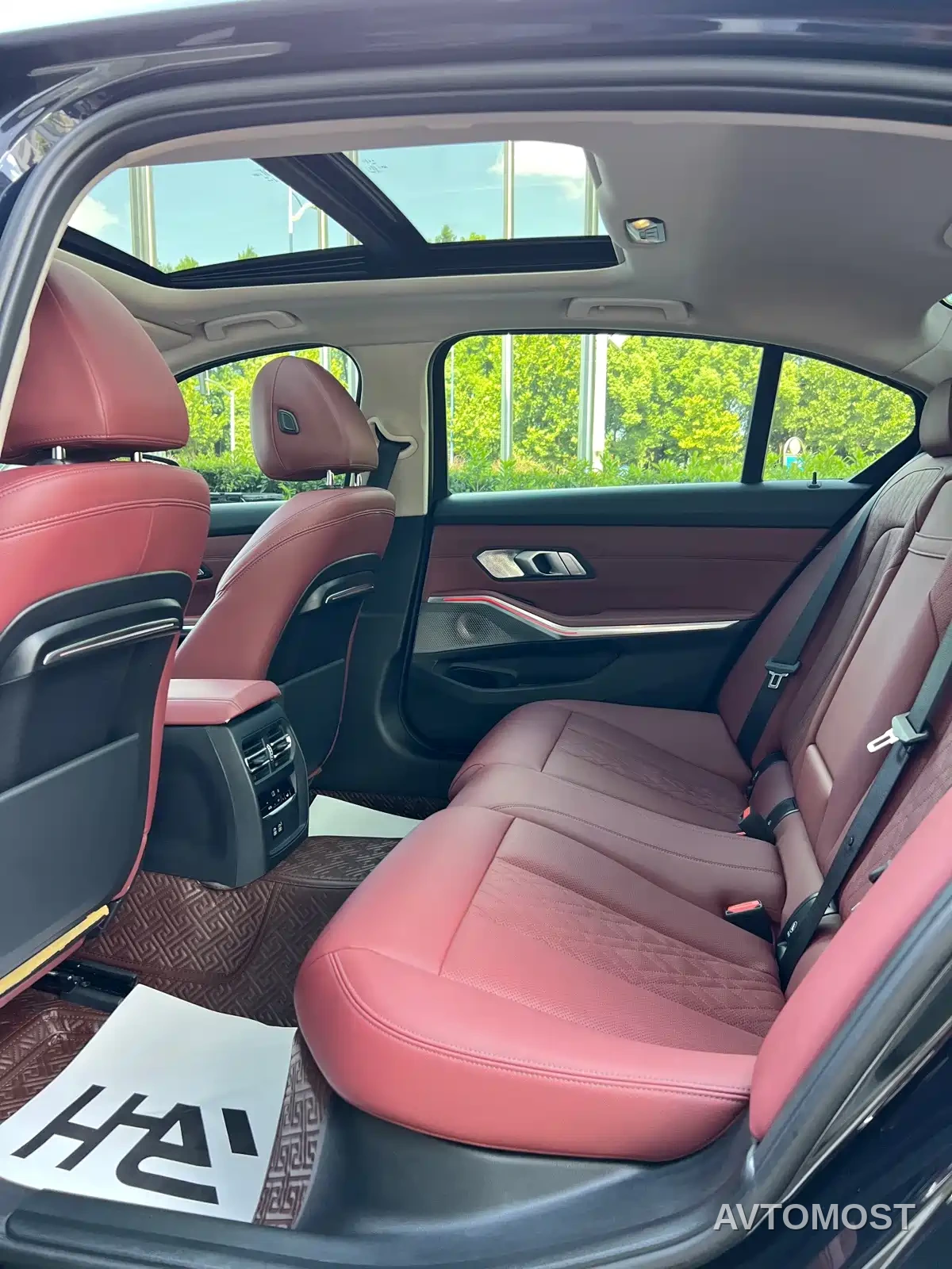 BMW 3 Series 2022 320Li M Sport Package — фото 10