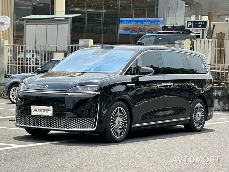 Zhijie Zunjie MPV 2026 Model High-End Edition