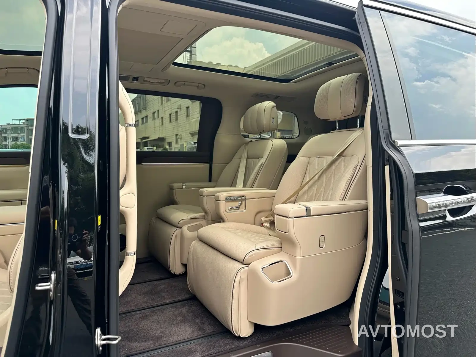 Zhijie Zunjie MPV 2026 Model High-End Edition — фото 13