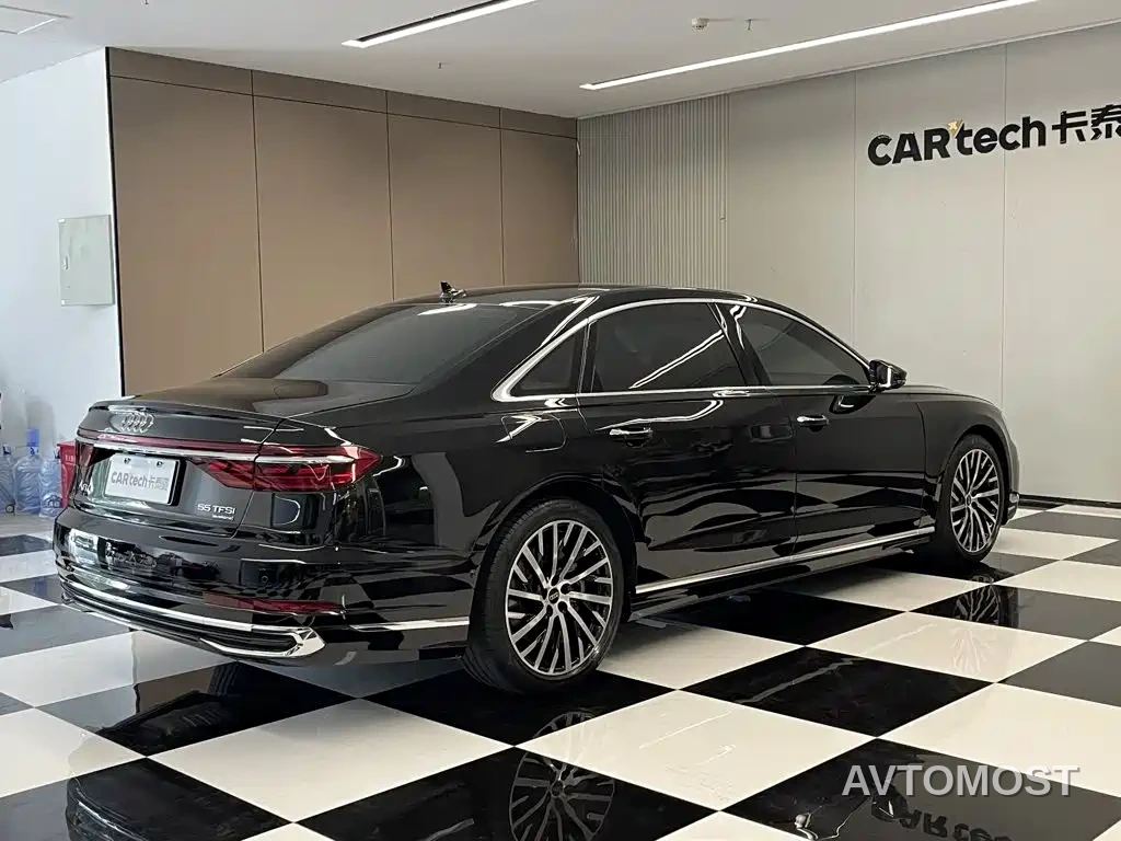 Audi A8 2023 A8L 55 TFSI quattro Flagship — фото 4