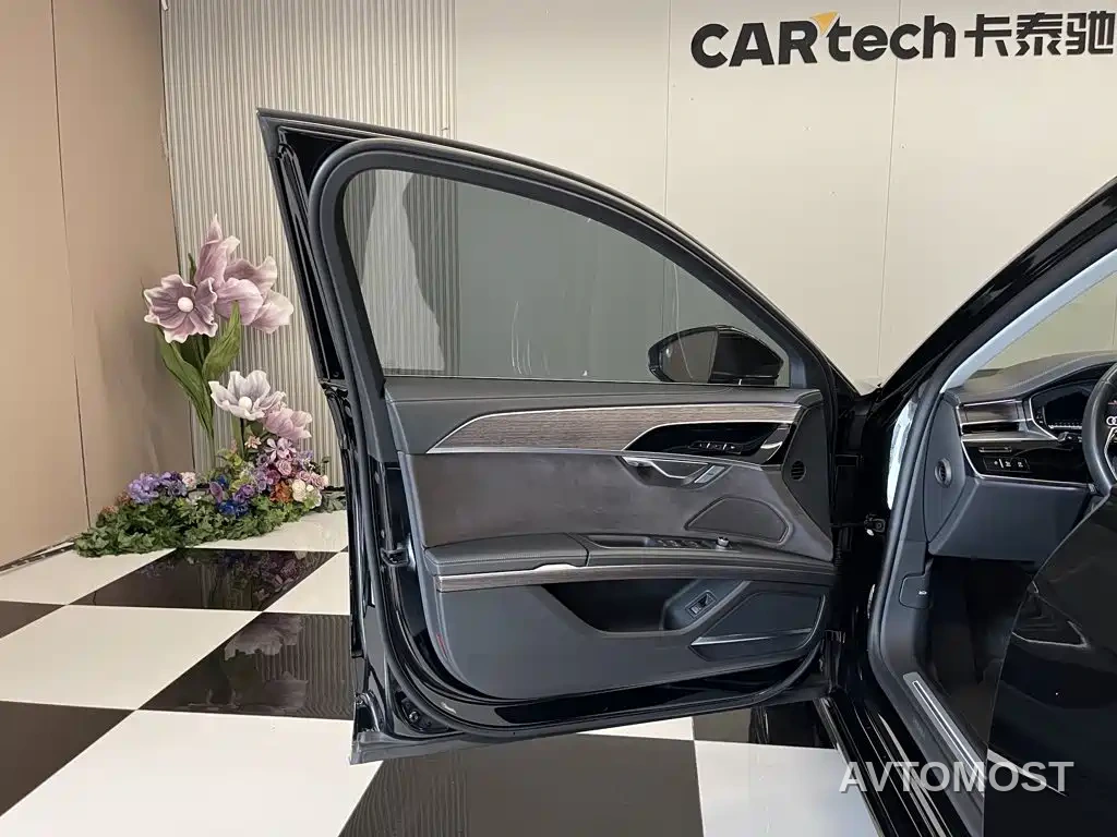 Audi A8 2023 A8L 55 TFSI quattro Flagship — фото 13