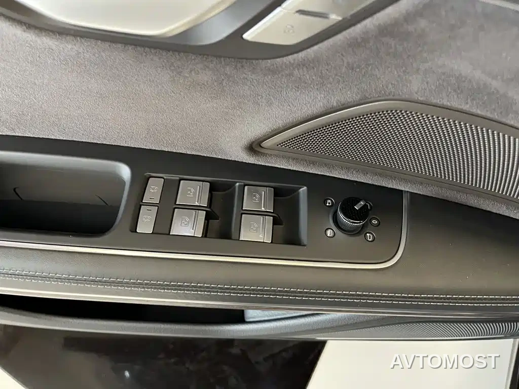 Audi A8 2023 A8L 55 TFSI quattro Flagship — фото 22