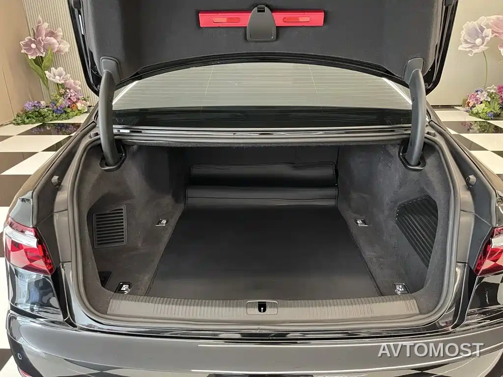 Audi A8 2023 A8L 55 TFSI quattro Flagship — фото 25