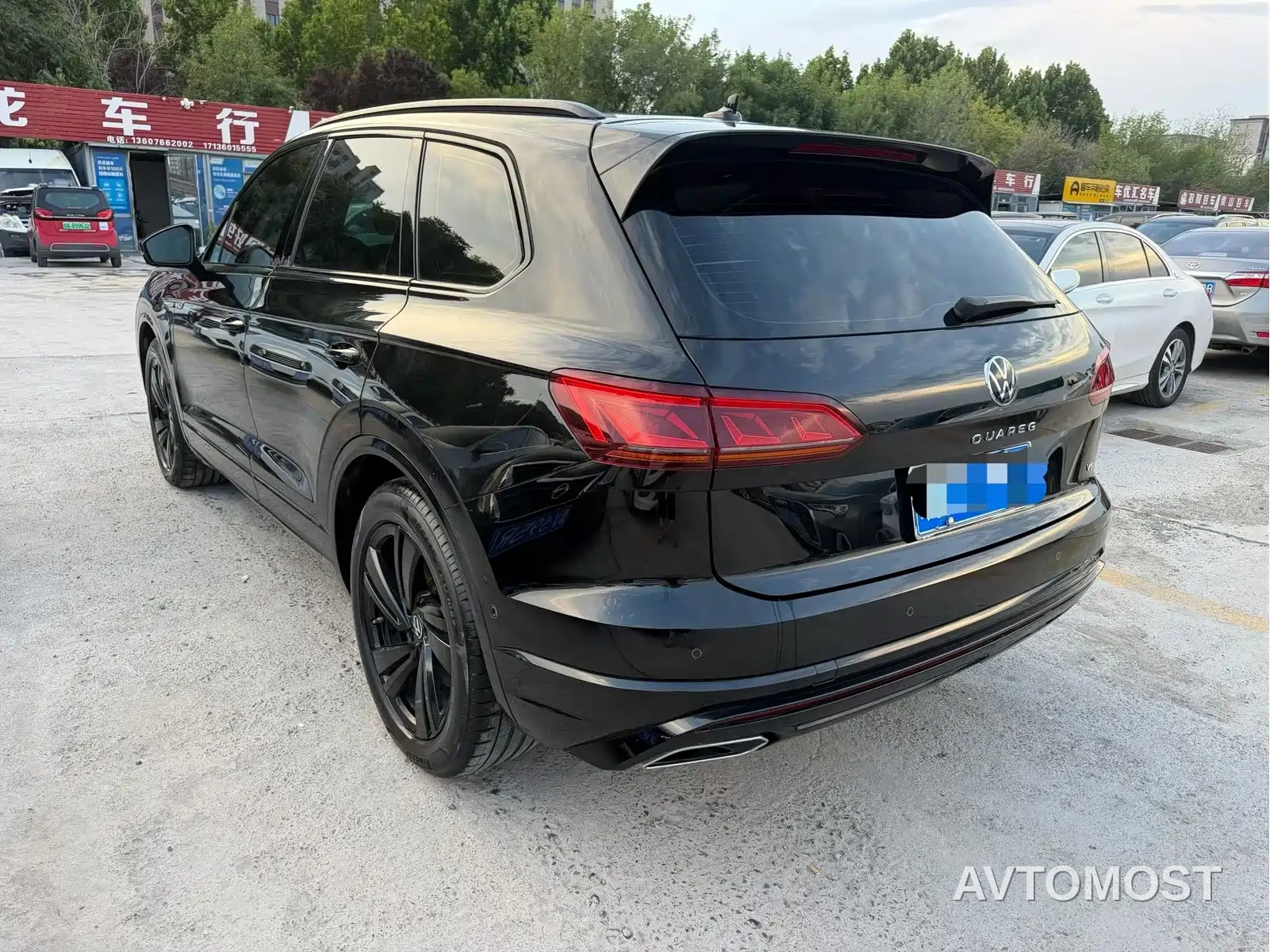 Volkswagen Touareg 2022 3.0TSI Rui Xiang Edition Gloss Black Sport Package — фото 9