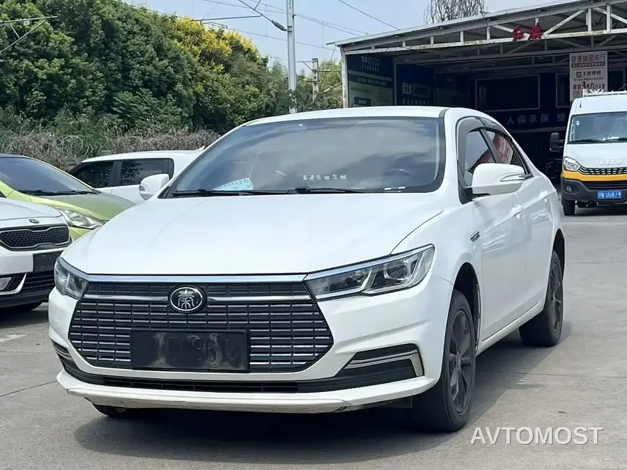 BYD Qin New Energy 2021 Standard Edition