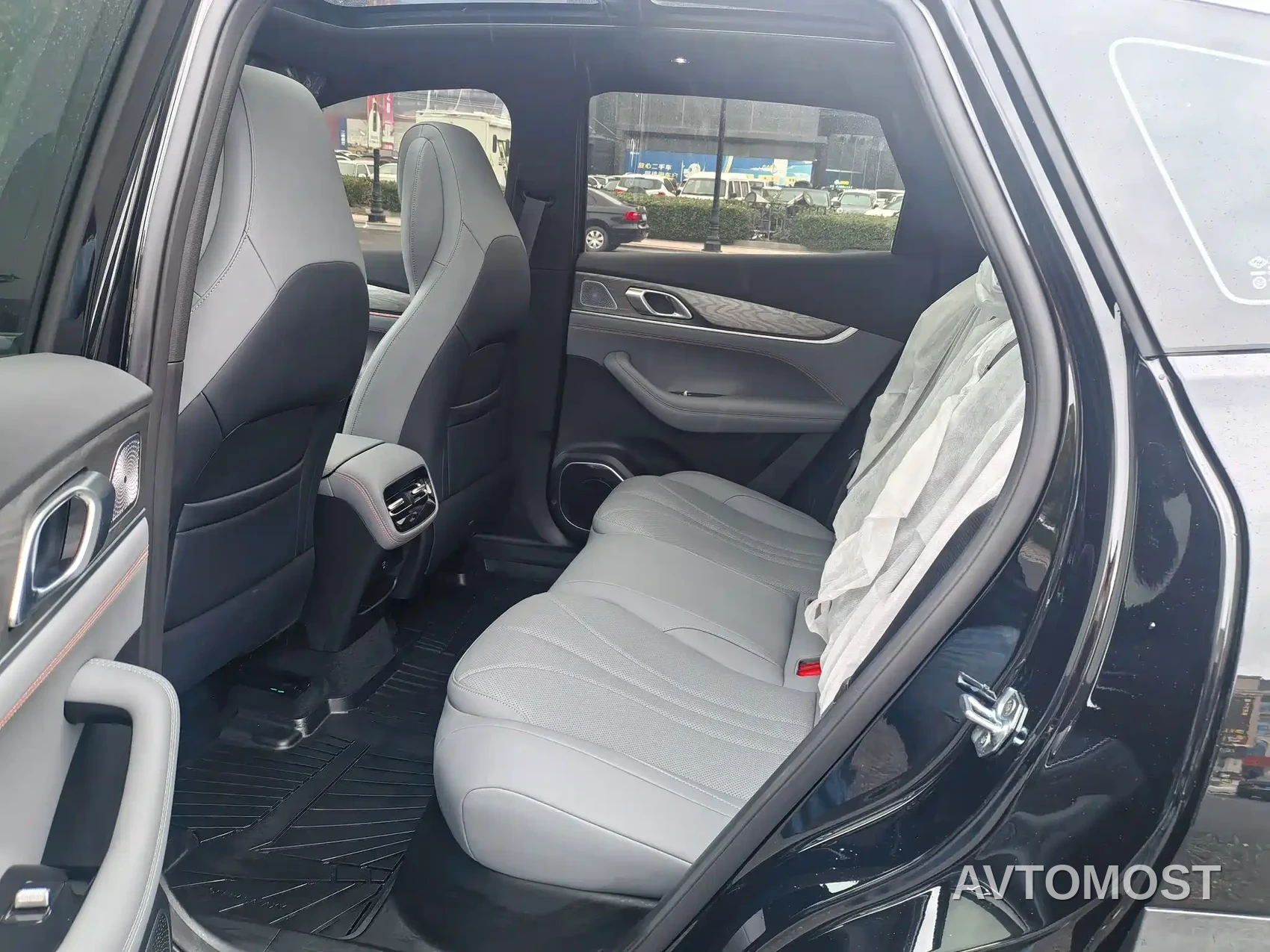 Geely Galaxy M7 — фото 10