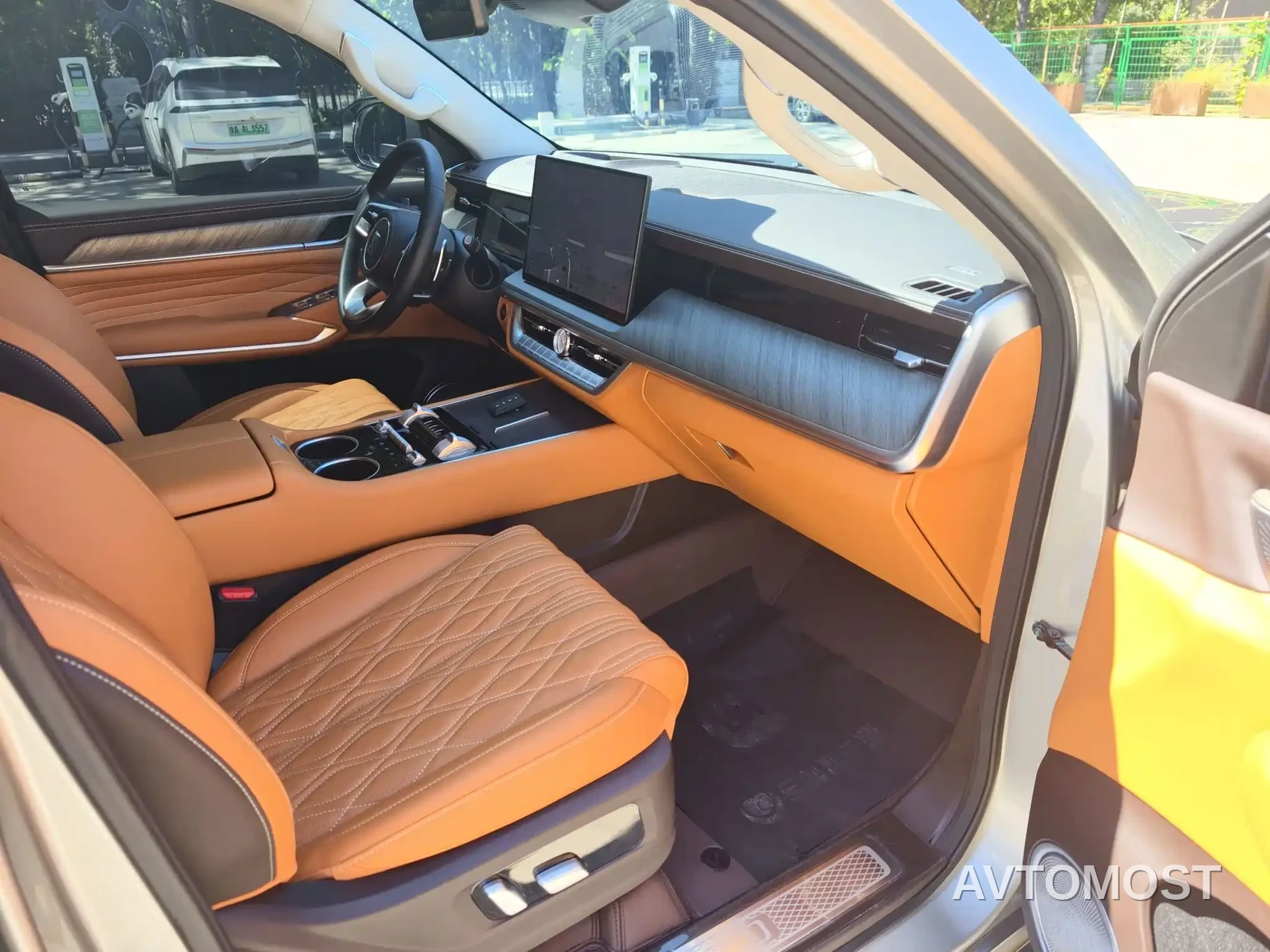 Tank 500 2026 Model 3.0T Base Version 7-Seater — фото 8