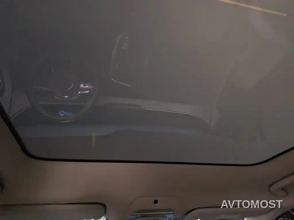 VOYAH FREE 2021 AWD Standard Range Extender Exclusive Luxury Package — фото 18