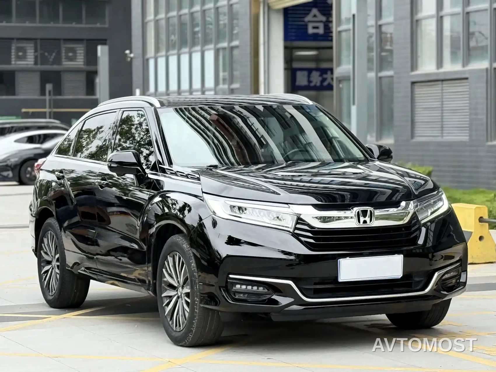 Honda Avancier 2020 370TURBO 4WD Premium Edition — фото 1