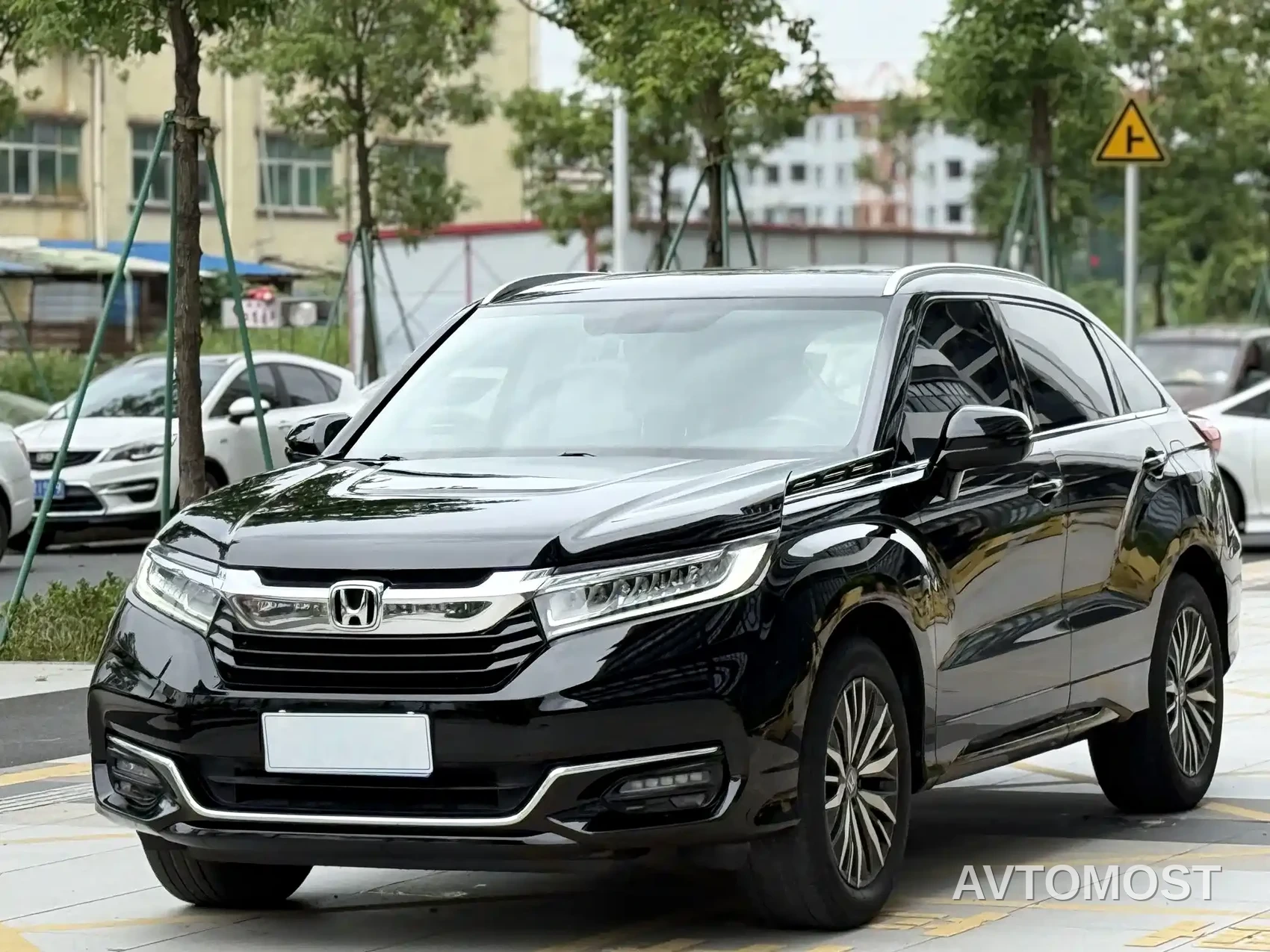 Honda Avancier 2020 370TURBO 4WD Premium Edition — фото 2