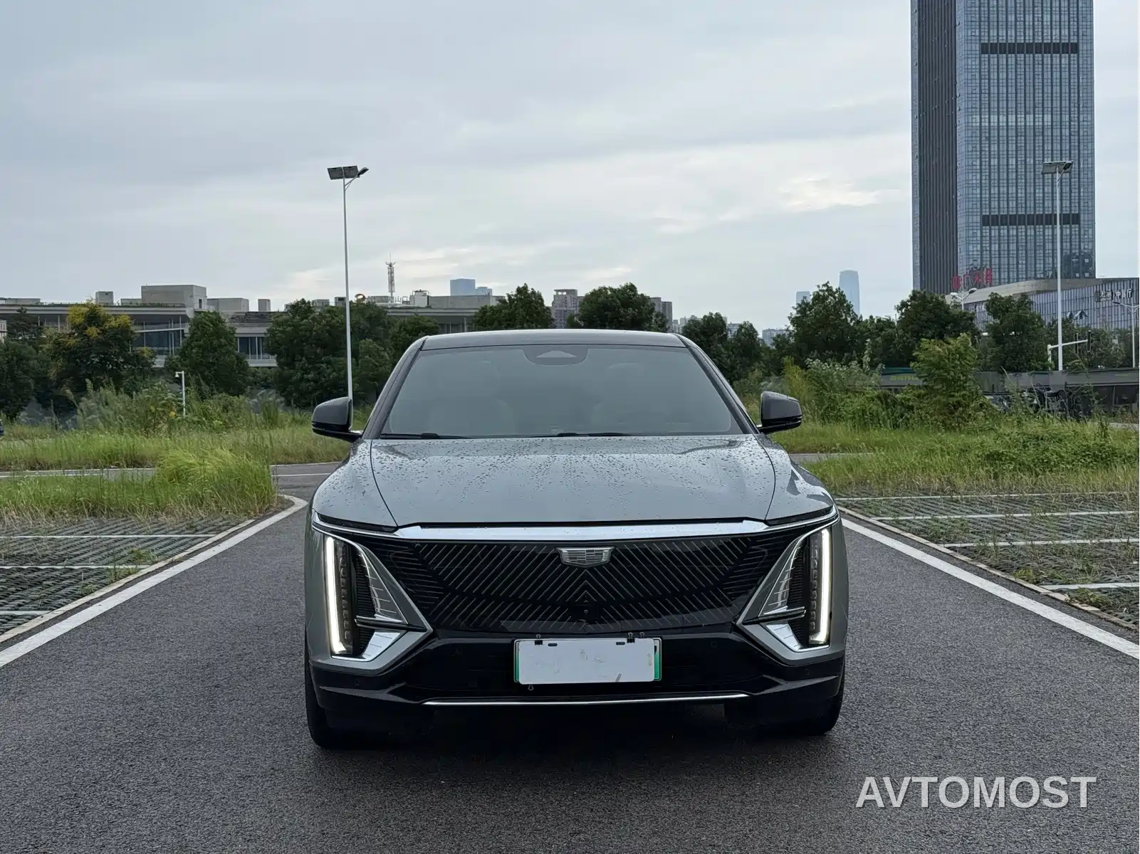 Cadillac IQ Rui Ge 2022 RWD Long Range Luxury Edition — фото 2