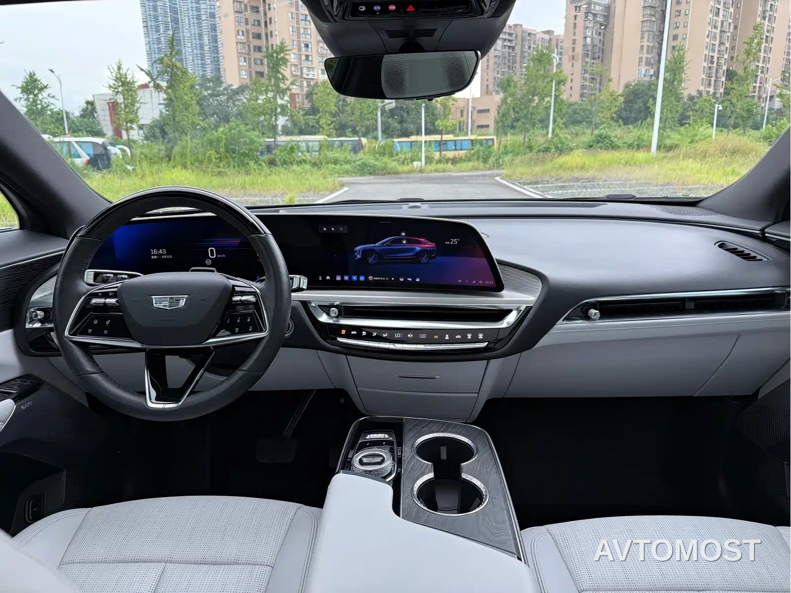 Cadillac IQ Rui Ge 2022 RWD Long Range Luxury Edition — фото 6