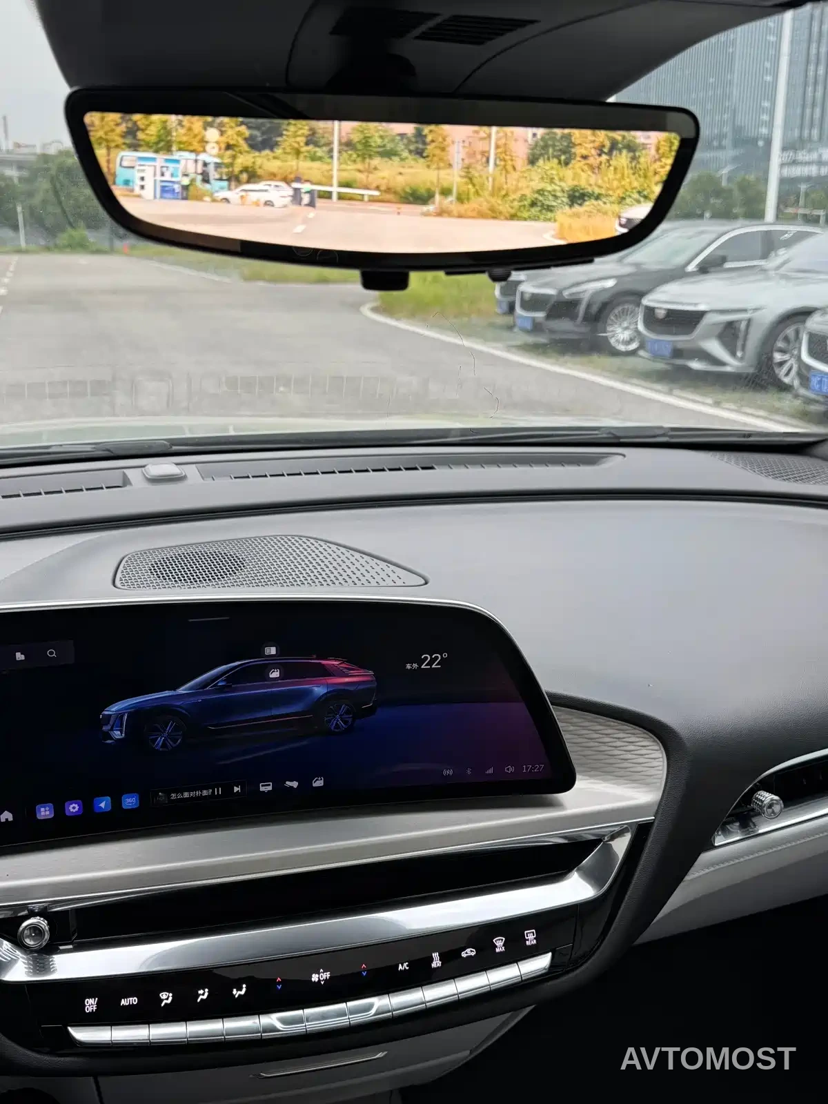 Cadillac IQ Rui Ge 2022 RWD Long Range Luxury Edition — фото 14