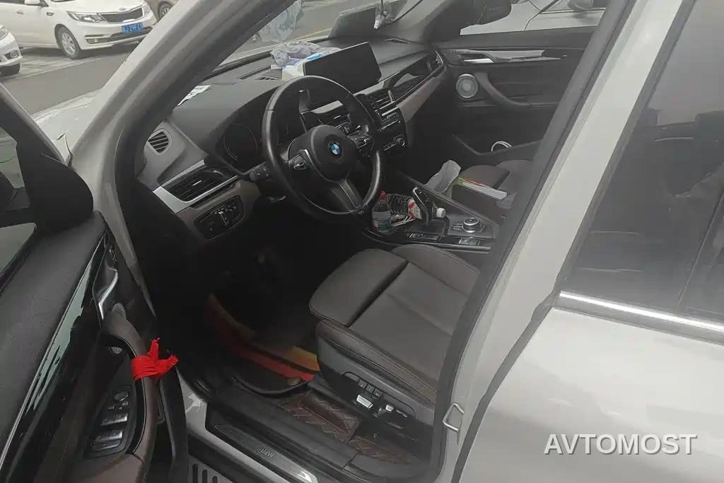 BMW X1 2021 Facelift sDrive20Li Premium — фото 7