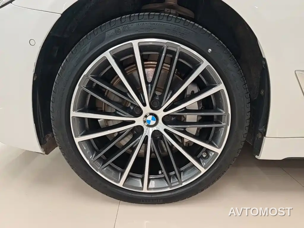 BMW 5 Series 2022 Facelift 530Li Leading M Sport Package — фото 22