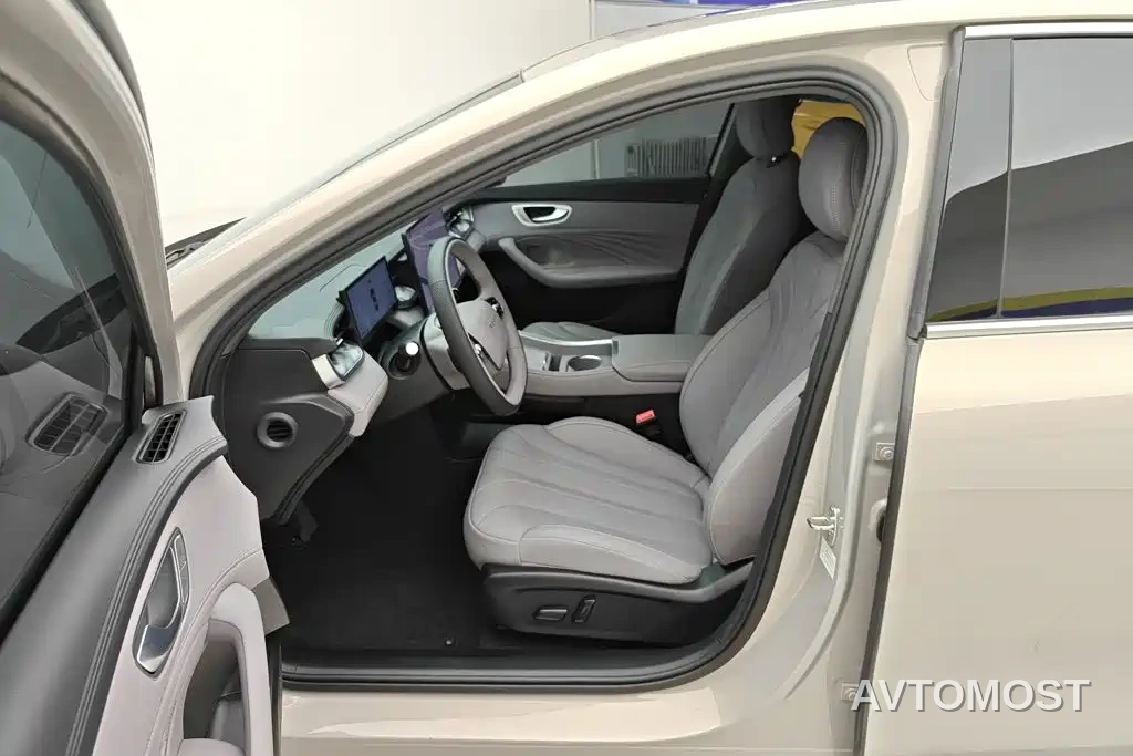 Roewe M7 DMH 2025 1.5T 115km Mid-range — фото 9