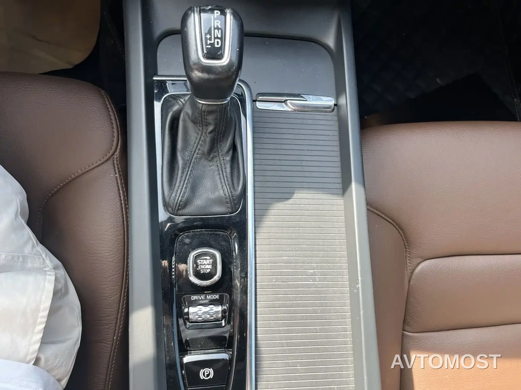 Volvo S60 2021 T4 Smart Elite Luxury — фото 7