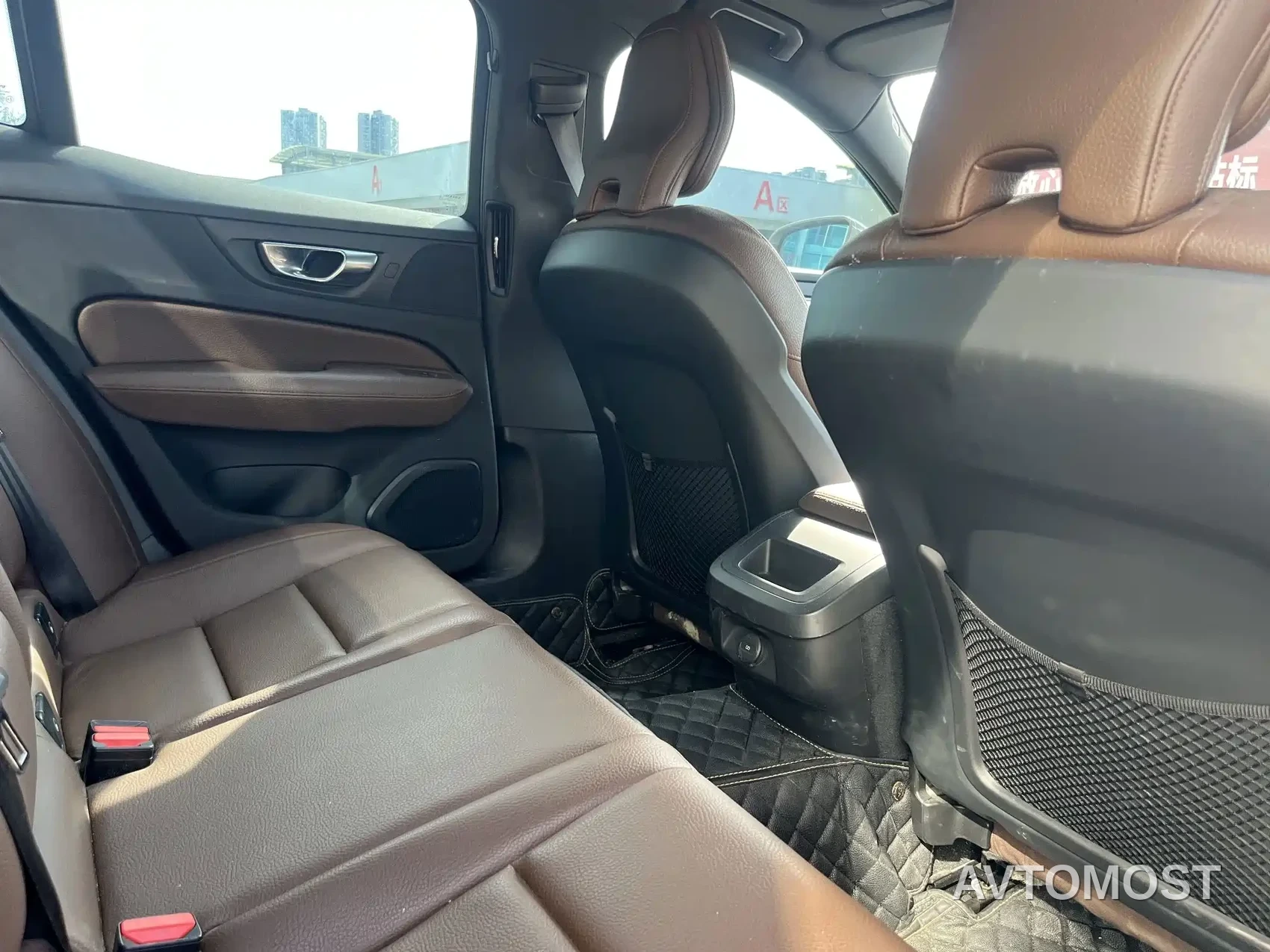 Volvo S60 2021 T4 Smart Elite Luxury — фото 9