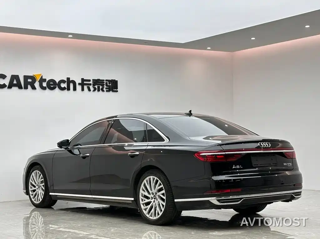 Audi A8 2022 A8L 50 TFSI quattro Luxury Collector's Edition — фото 3