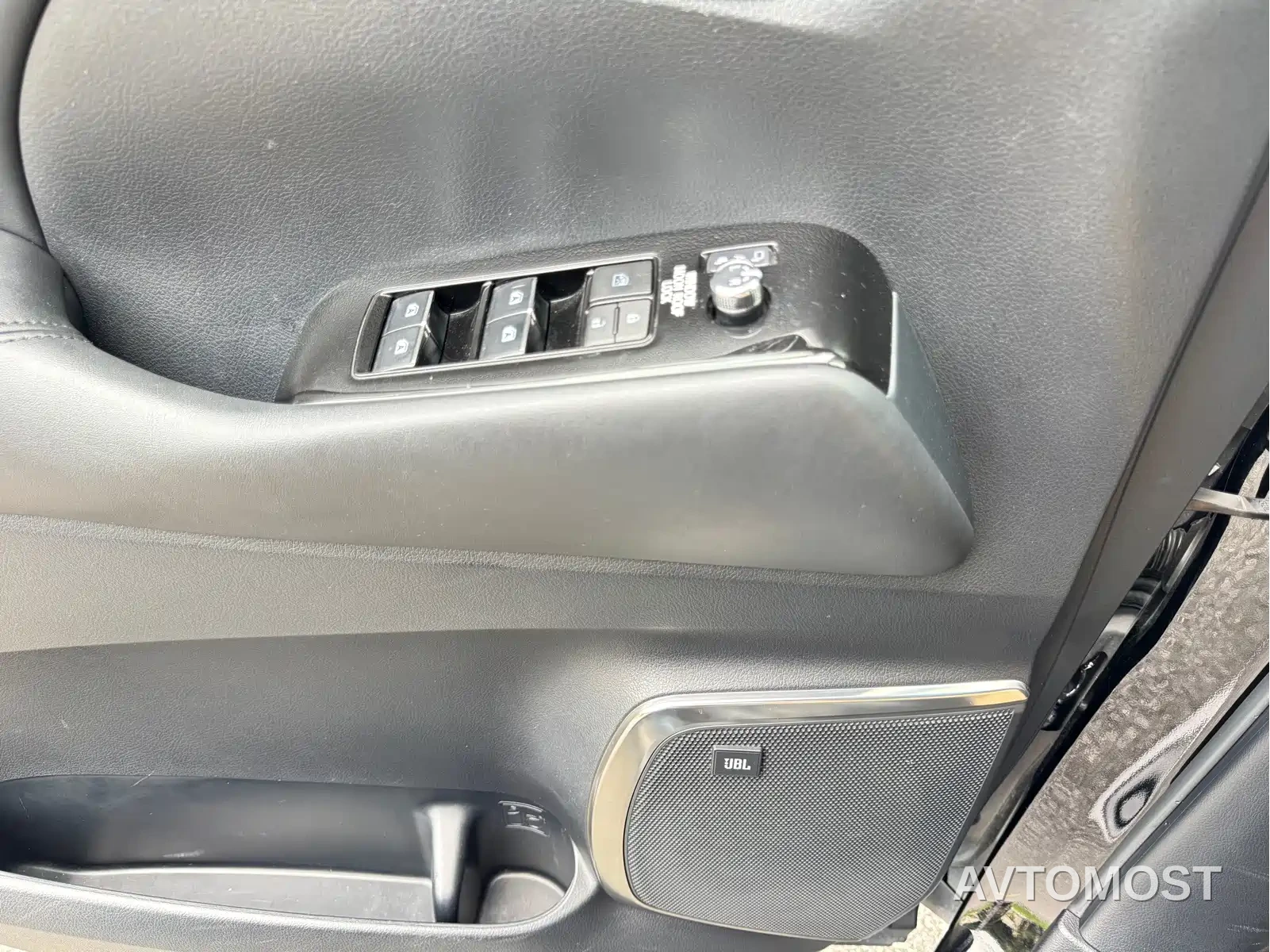 Toyota Vellfire 2020 Twin Engine 2.5L HV Luxury Edition — фото 22