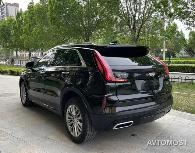 Cadillac XT4 2024 28T 2WD Luxury — фото 4