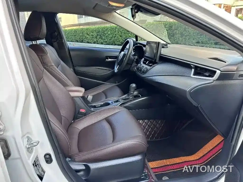 Toyota Corolla 2021 TNGA 1.5L CVT Pioneer Edition — фото 12