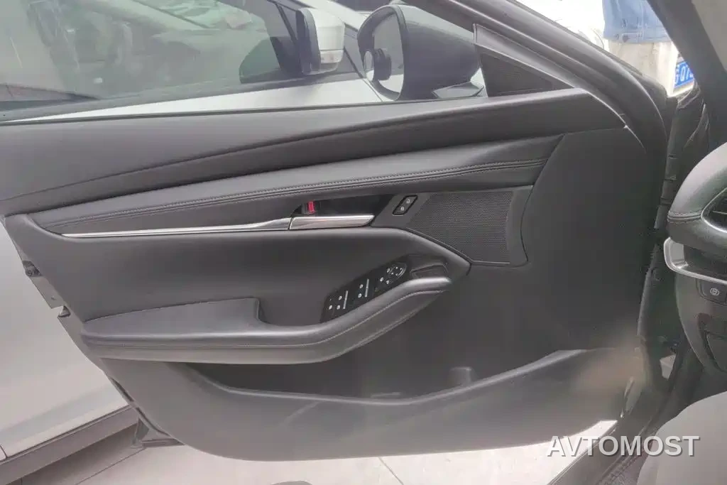 Mazda3 Axela 2021 2.0L Automatic Quality Elegance — фото 7